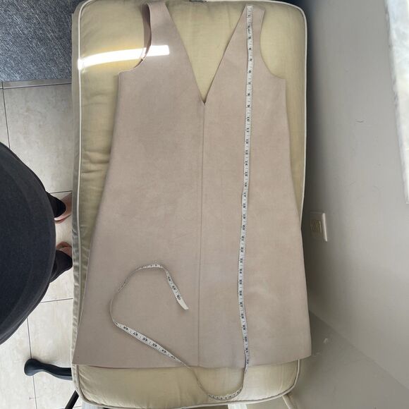 ZARA Basic S Beige Tan Faux Suede V-Neck Mini Jumper Shift Dress - Picture 4 of 7